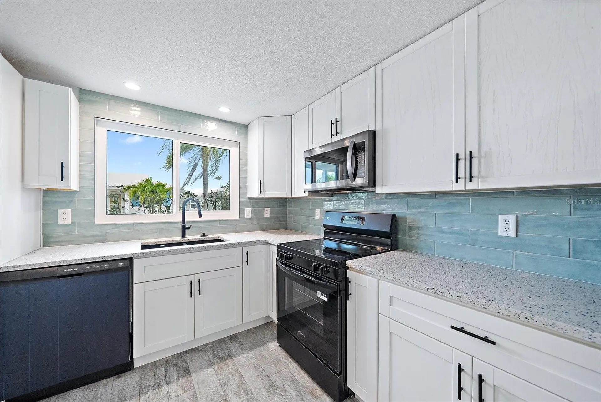 730 Spanish Drive S Longboat Key FL 34228
