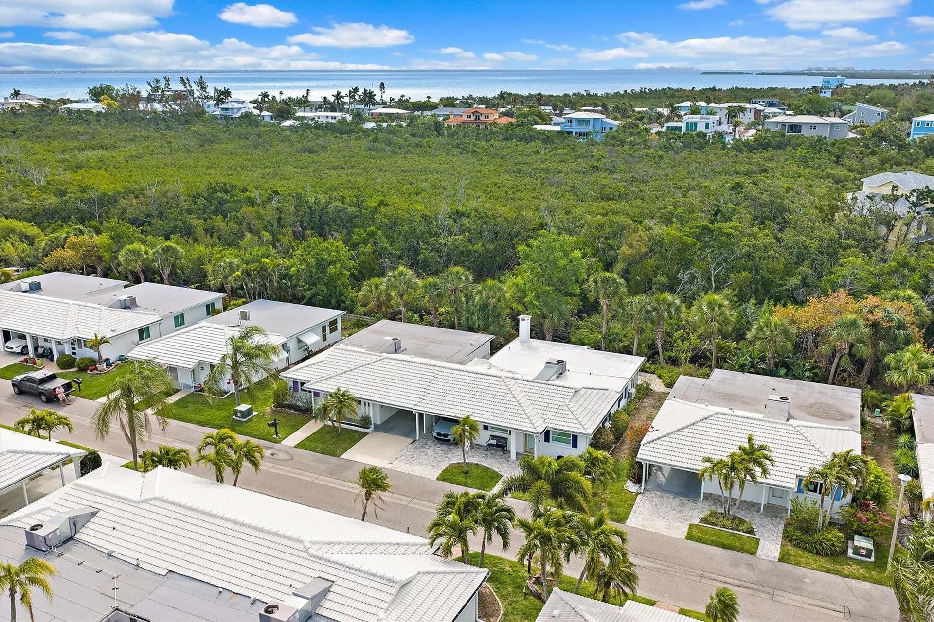 730 Spanish Drive S Longboat Key FL 34228