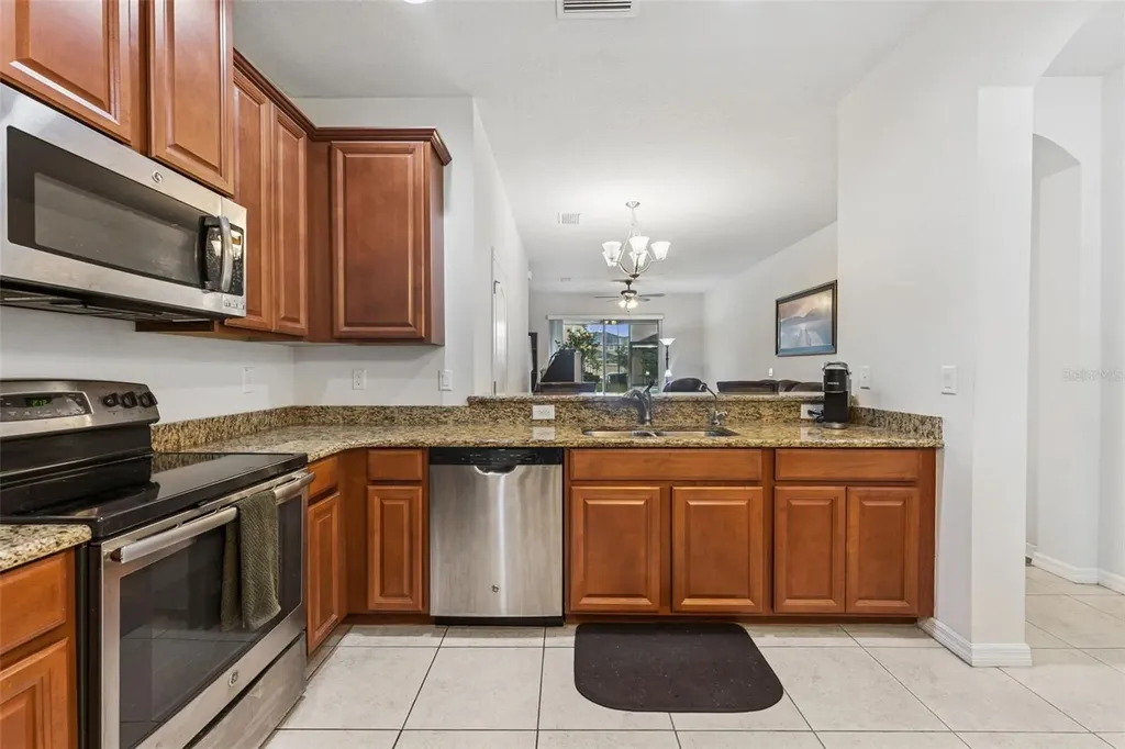 2129 Lennox Dale Lane Brandon FL 33510