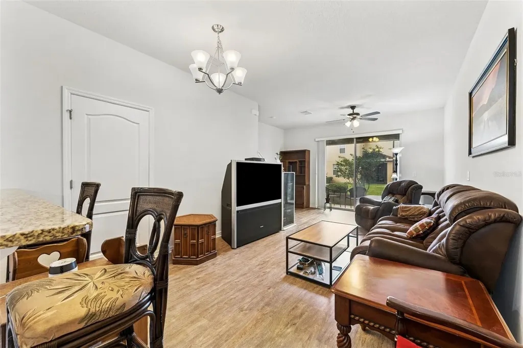 2129 Lennox Dale Lane Brandon FL 33510
