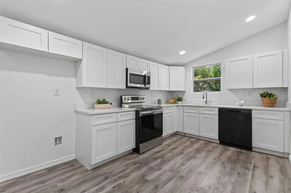 13917 NW 146th Avenue Alachua FL 32615
