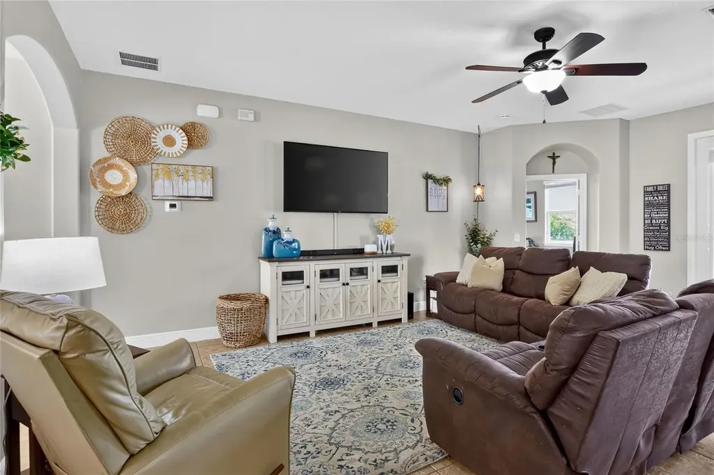 4015 Tiverton Way Lakeland FL 33813