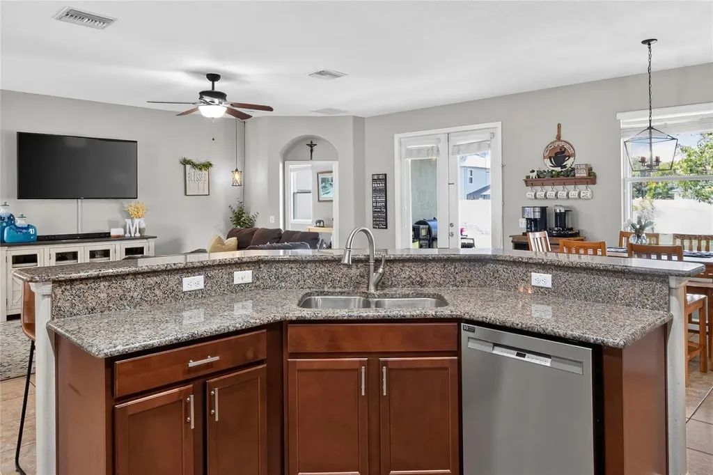 4015 Tiverton Way Lakeland FL 33813
