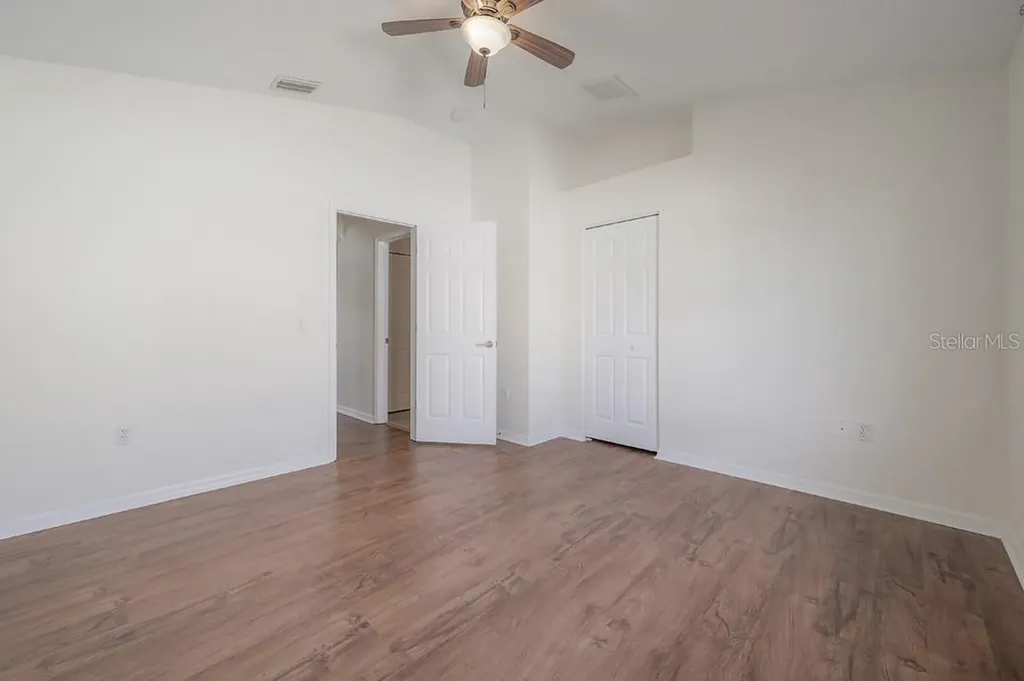 1639 Arbor Knoll Loop Trinity FL 34655
