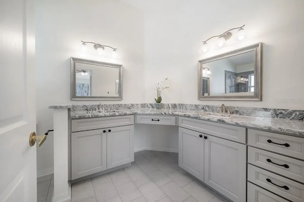1639 Arbor Knoll Loop Trinity FL 34655