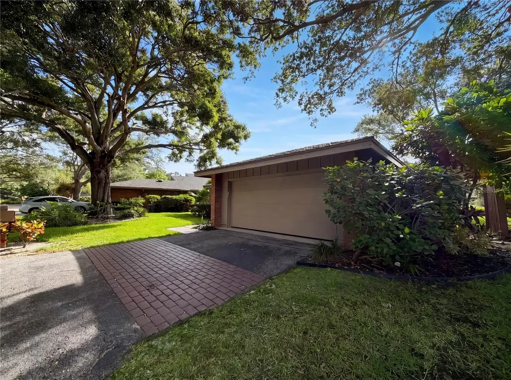 1407 Willow Oak Circle Bradenton FL 34209