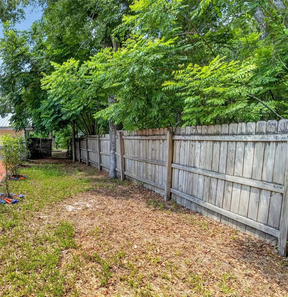 1822 SW 42nd Avenue Gainesville FL 32608