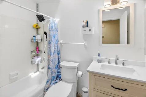 1822 SW 42nd Avenue Gainesville FL 32608