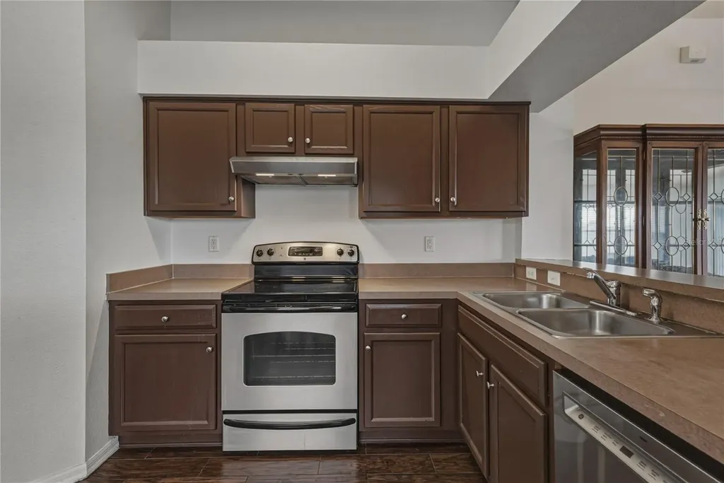 7552 Jeno Street Zephyrhills FL 33540