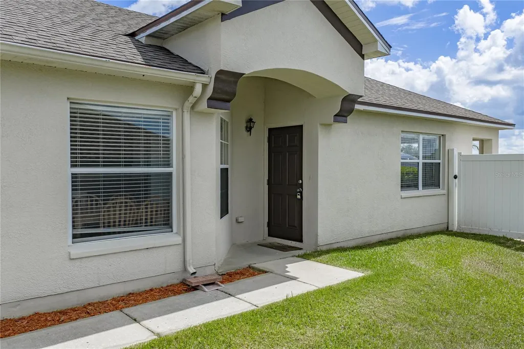 7552 Jeno Street Zephyrhills FL 33540