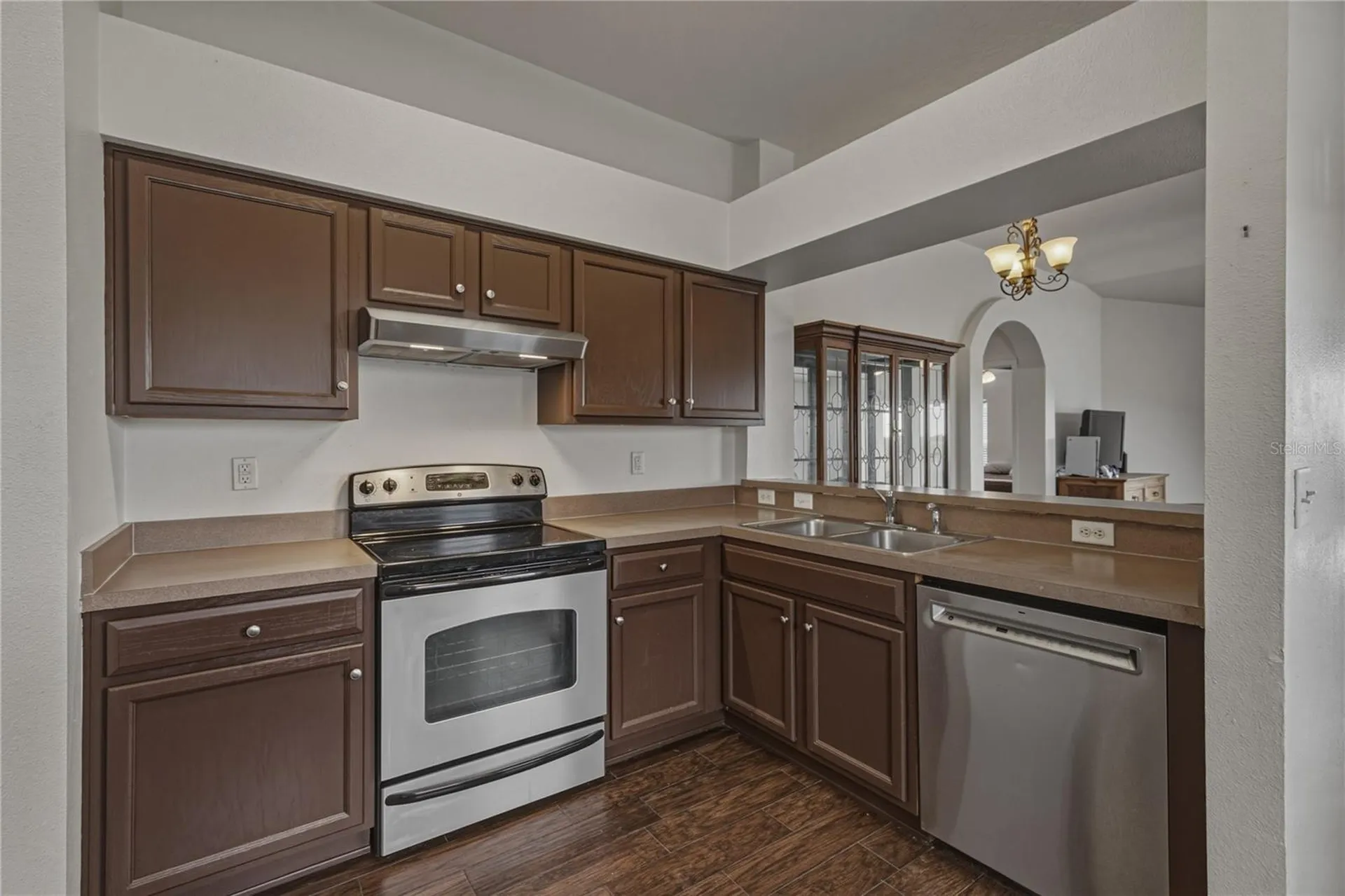 7552 Jeno Street Zephyrhills FL 33540