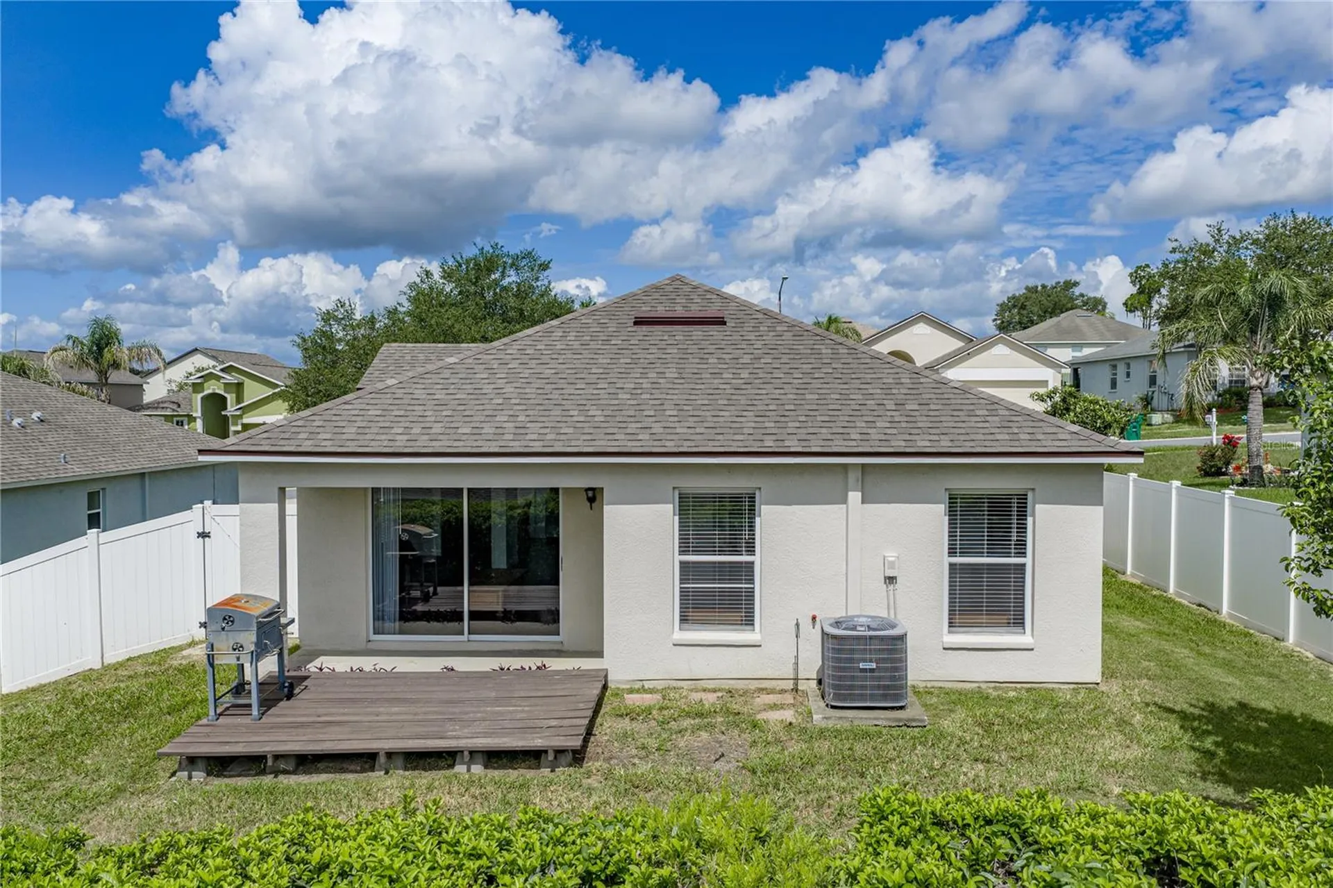 7552 Jeno Street Zephyrhills FL 33540