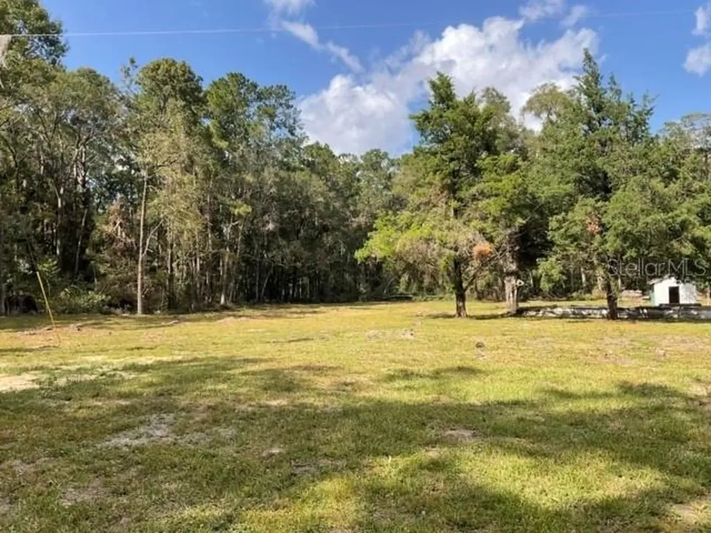 5542 SW 57th Avenue Gainesville FL 32608