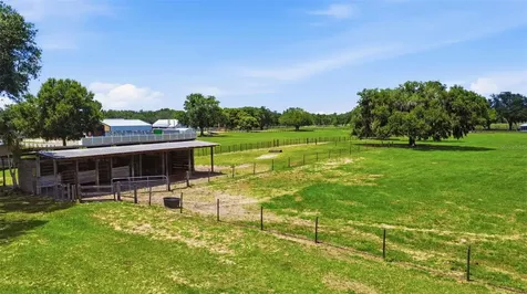1200 N Hart Road Geneva FL 32732