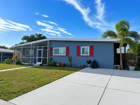 21442 Gladis Avenue Port Charlotte FL 33952