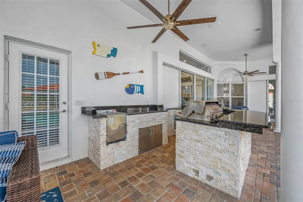 9801 Compass Point Way Tampa FL 33615