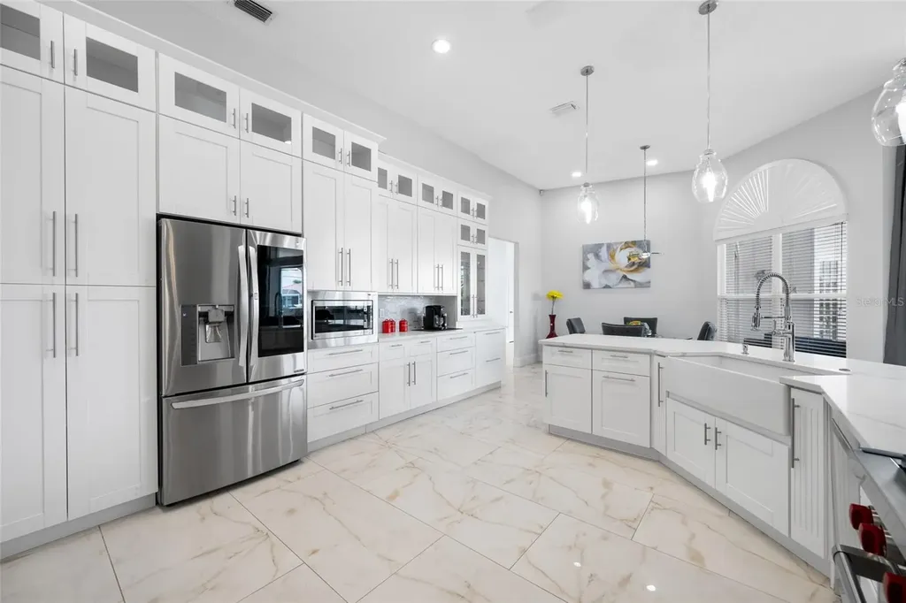 9801 Compass Point Way Tampa FL 33615