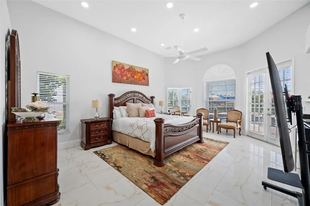 9801 Compass Point Way Tampa FL 33615