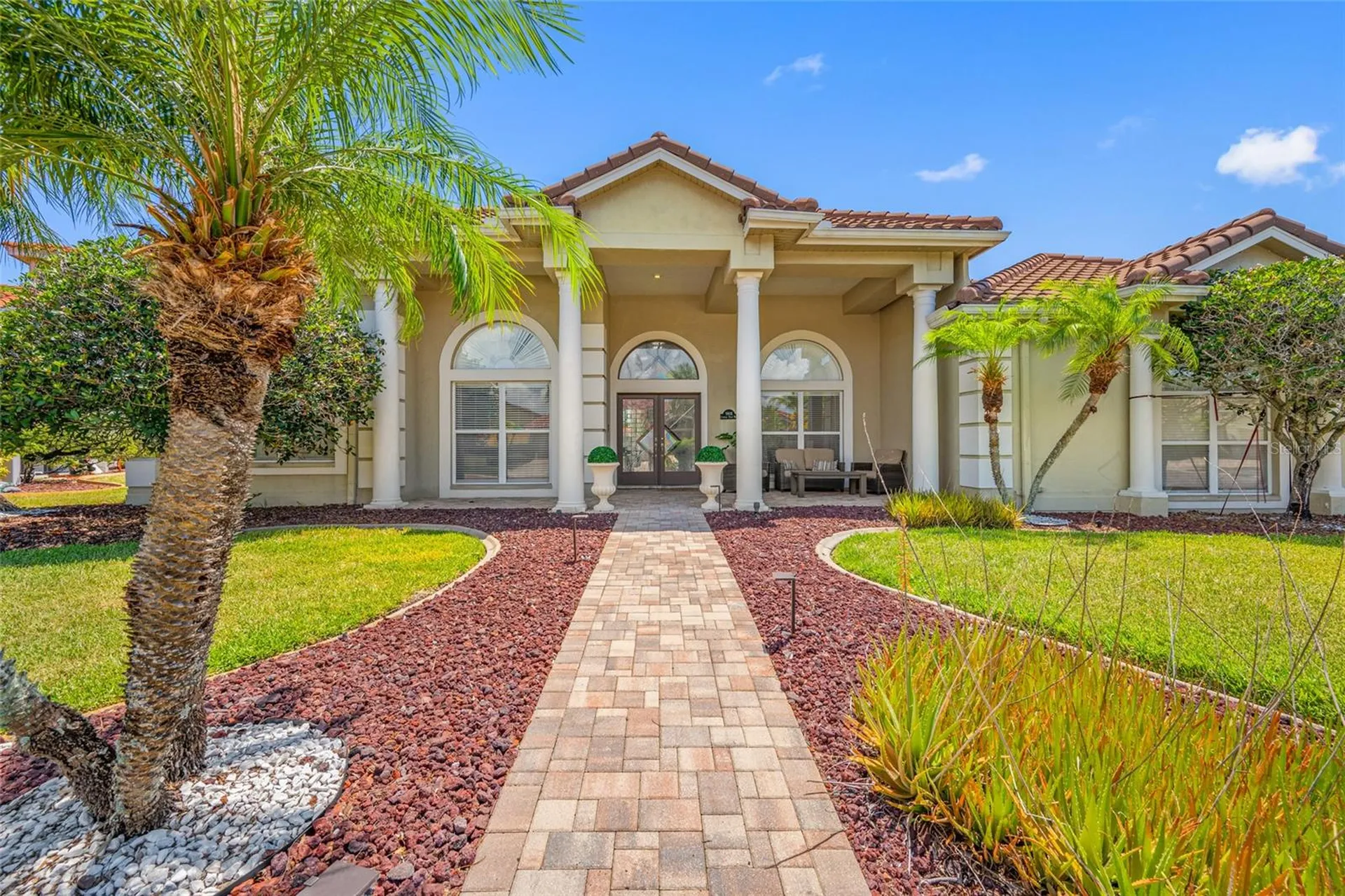 9801 Compass Point Way Tampa FL 33615
