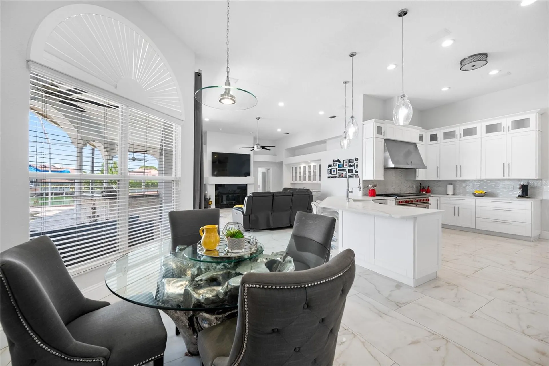 9801 Compass Point Way Tampa FL 33615