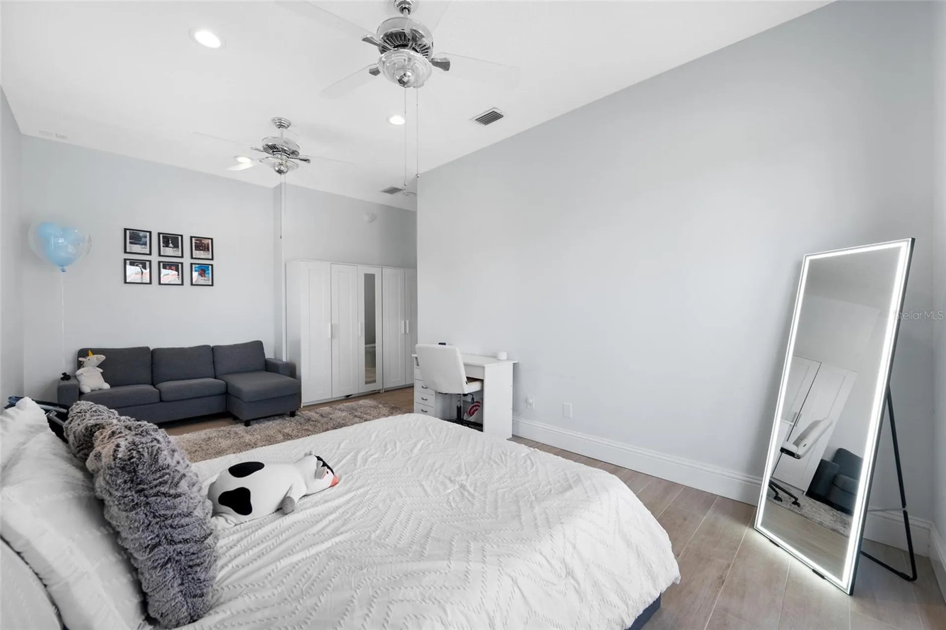 9801 Compass Point Way Tampa FL 33615