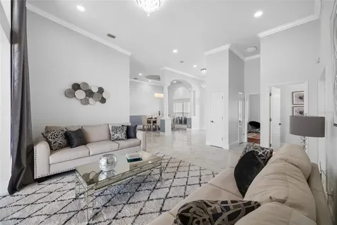 9801 Compass Point Way Tampa FL 33615