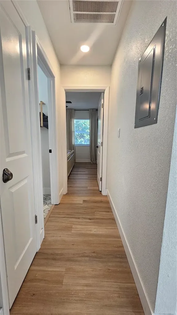 3011 W Spruce Street Tampa FL 33607