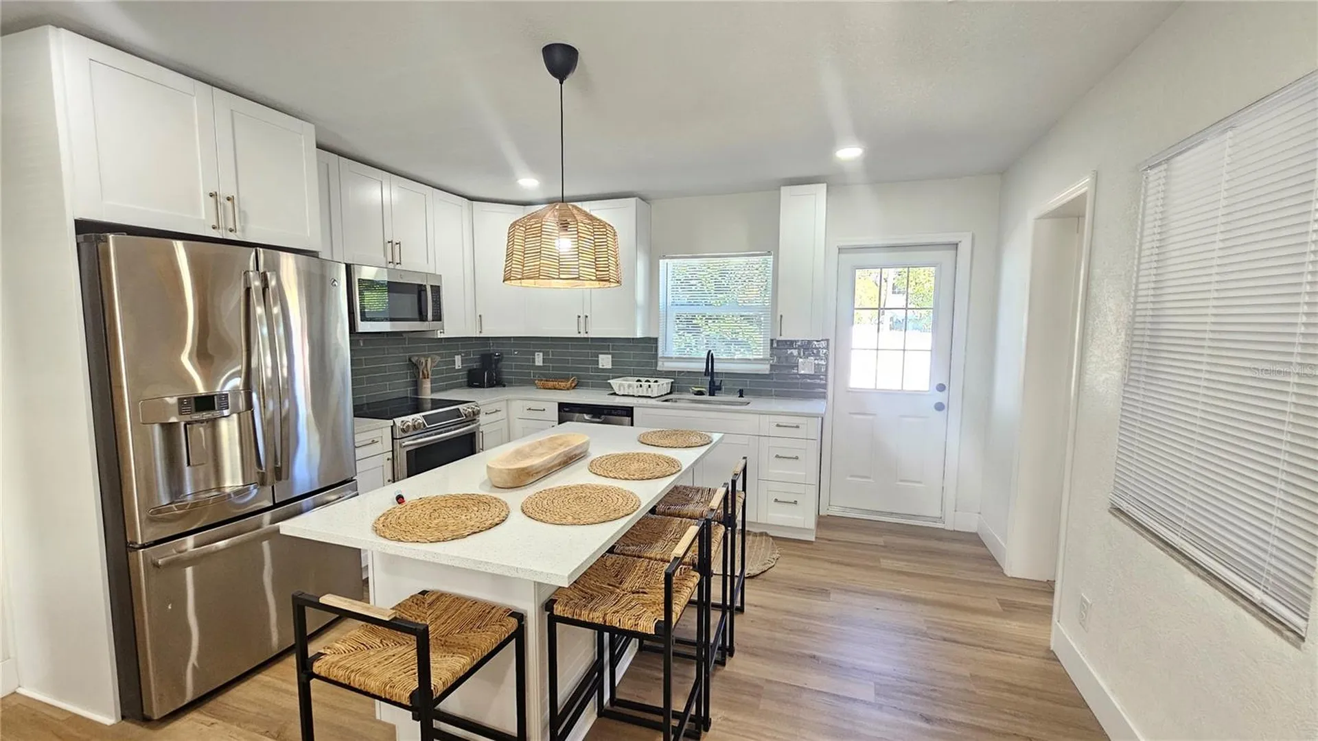 3011 W Spruce Street Tampa FL 33607