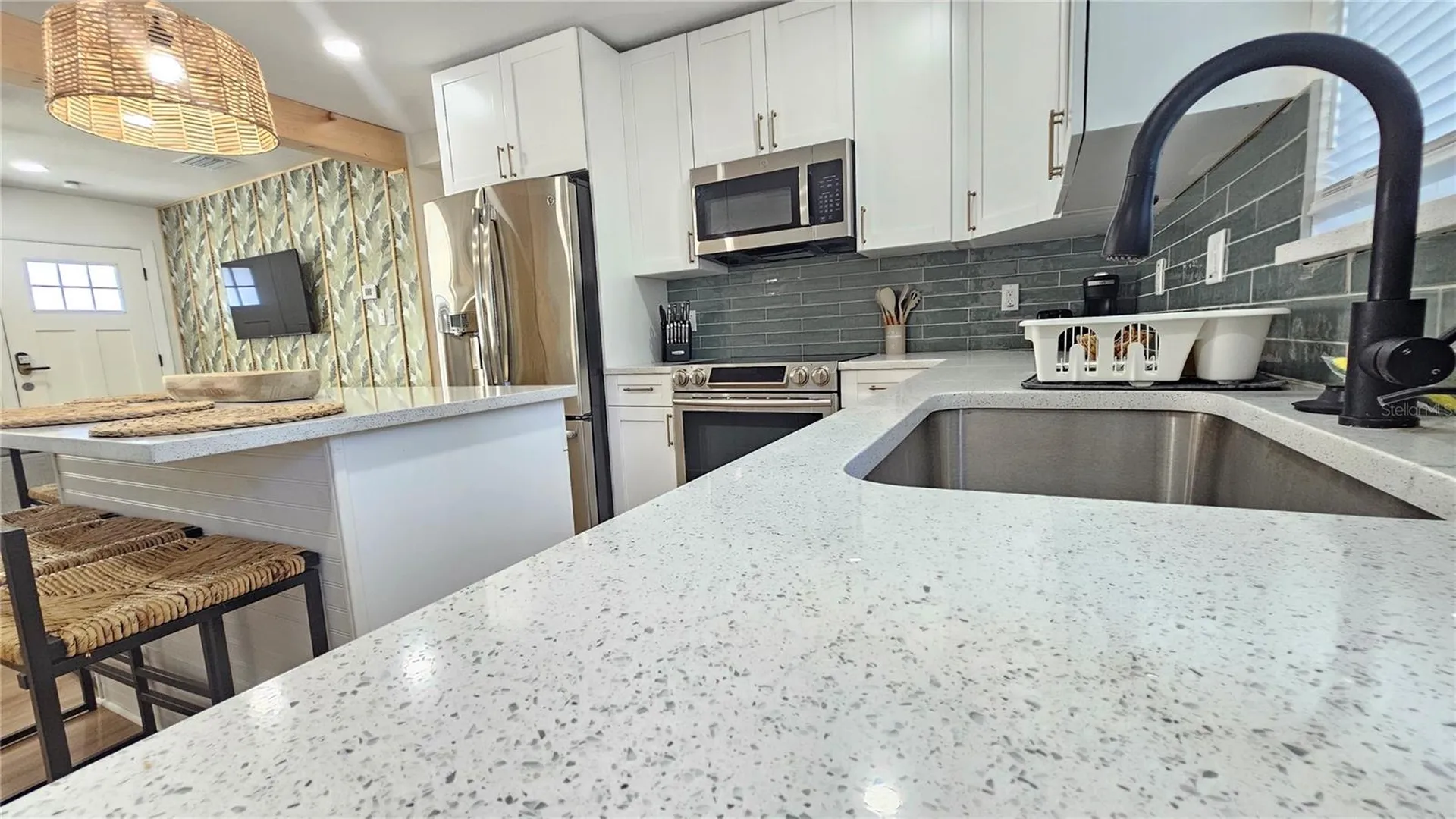 3011 W Spruce Street Tampa FL 33607