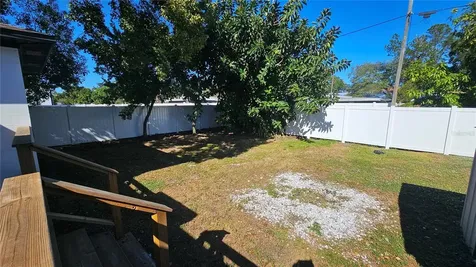 3011 W Spruce Street Tampa FL 33607