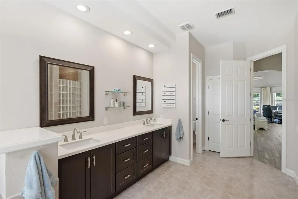 7253 Bryce Point N Pinellas Park FL 33782