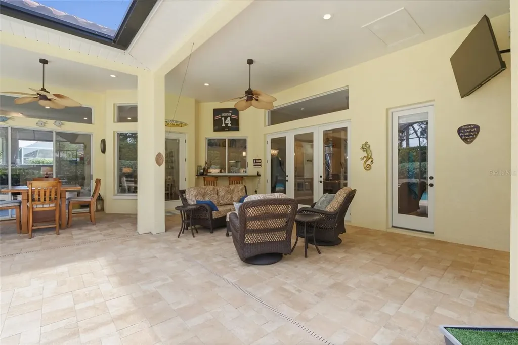 7253 Bryce Point N Pinellas Park FL 33782