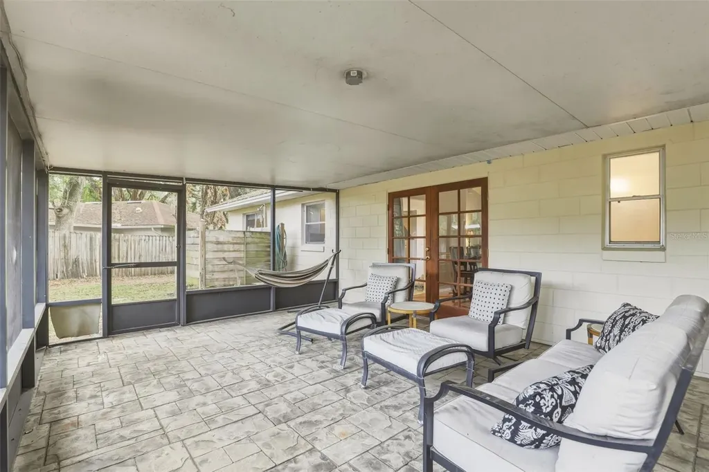 7806 Compass Drive Orlando FL 32810