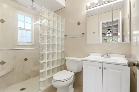 7806 Compass Drive Orlando FL 32810