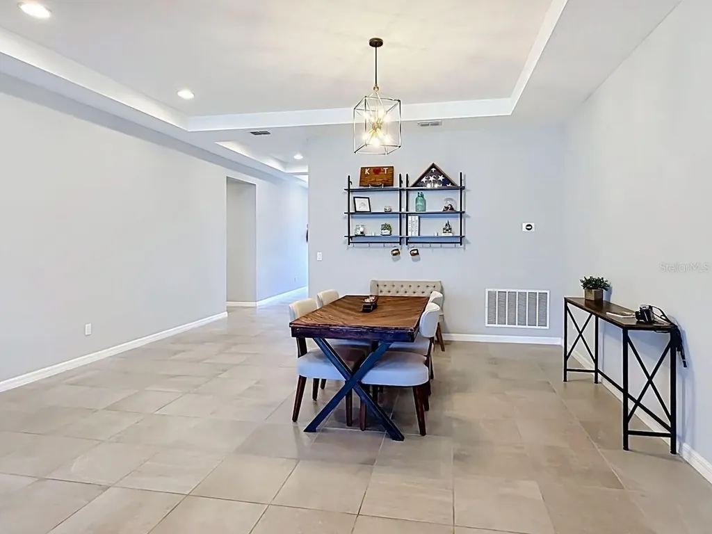 3447 Current Winter Garden FL 34787