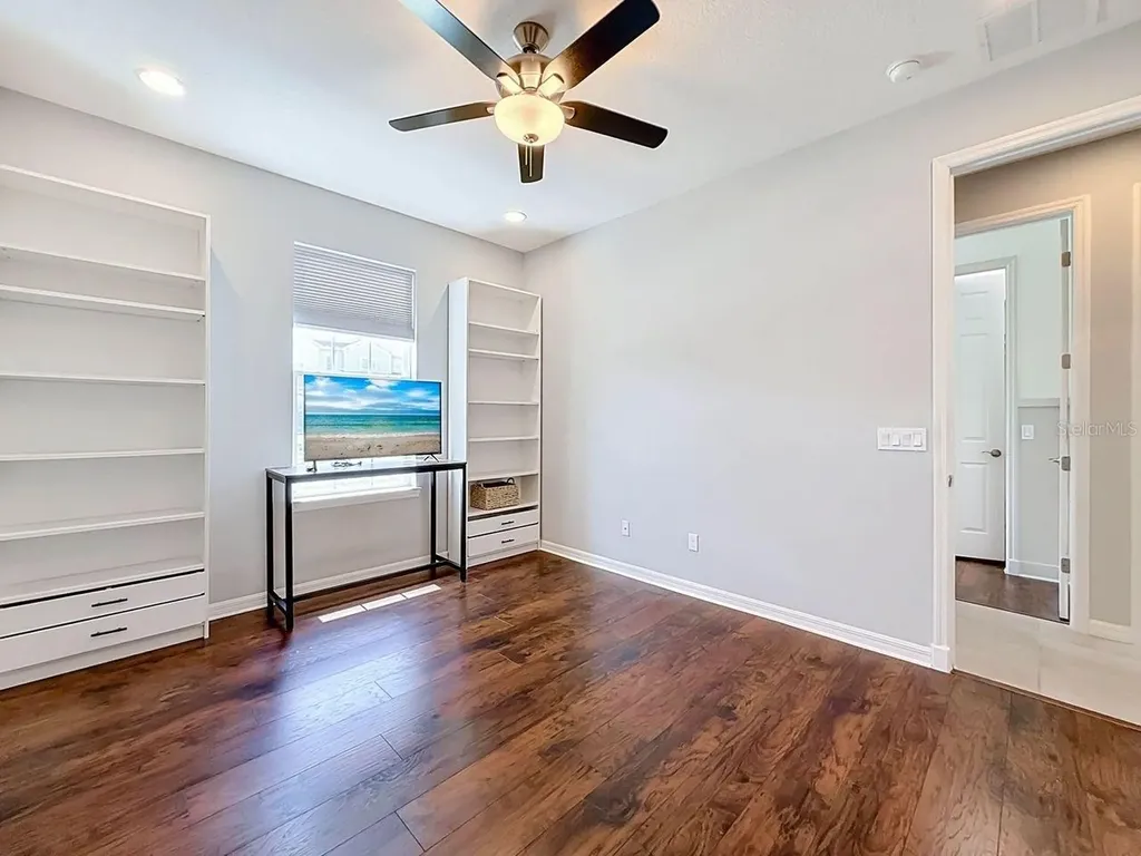 3447 Current Winter Garden FL 34787