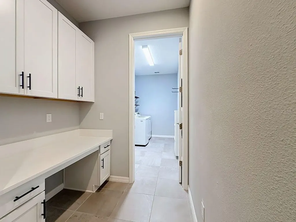 3447 Current Winter Garden FL 34787