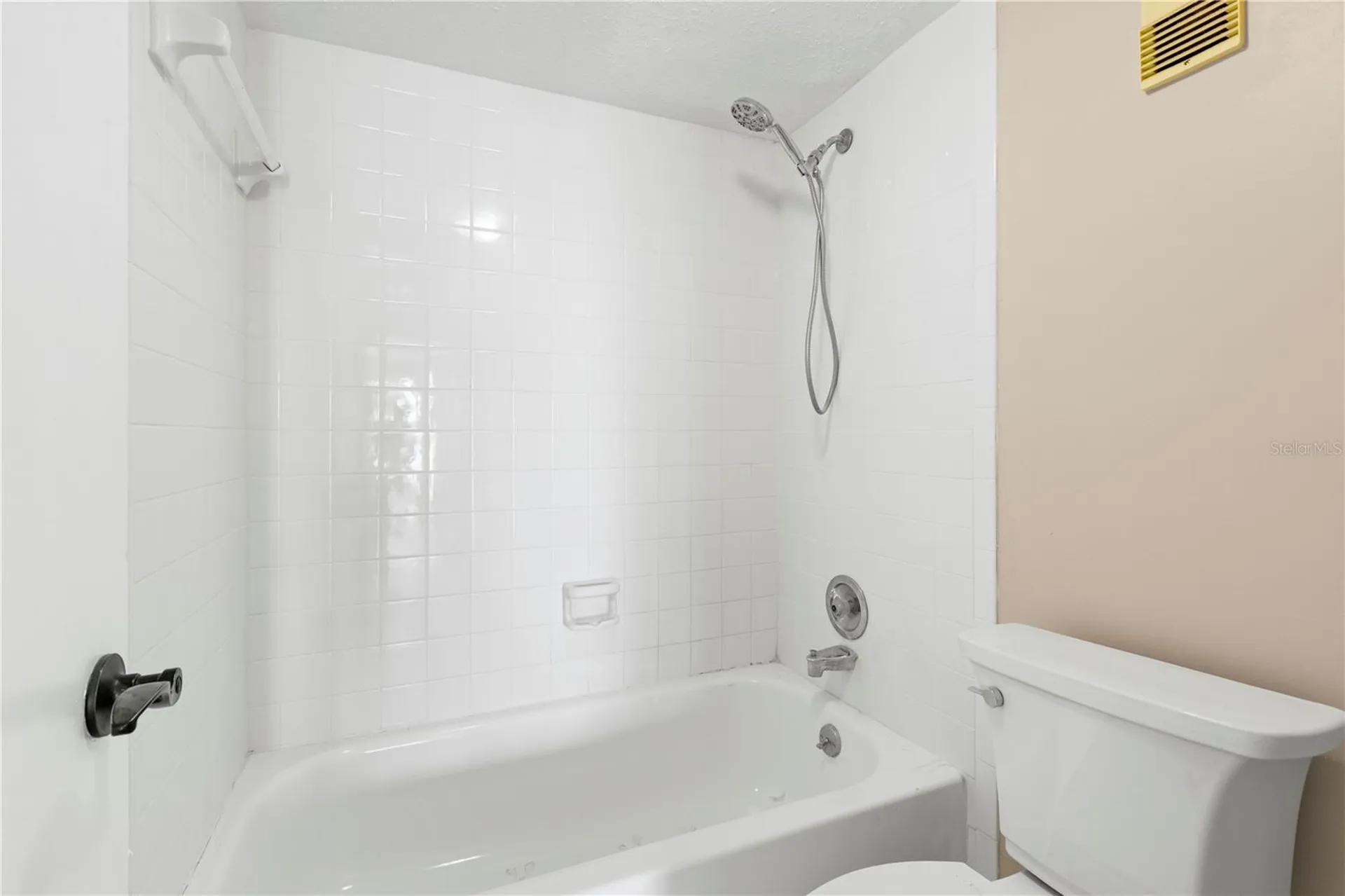 7432 Sunshine Skyway Lane S St Petersburg FL 33711