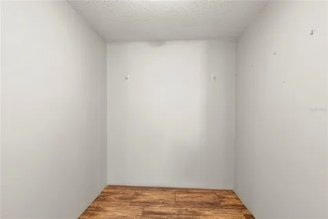 7432 Sunshine Skyway Lane S St Petersburg FL 33711