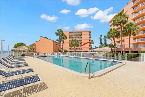 7432 Sunshine Skyway Lane S St Petersburg FL 33711