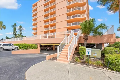 7432 Sunshine Skyway Lane S St Petersburg FL 33711