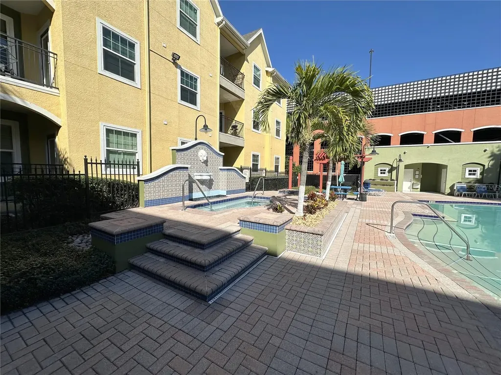 1810 E Palm Avenue Tampa FL 33605