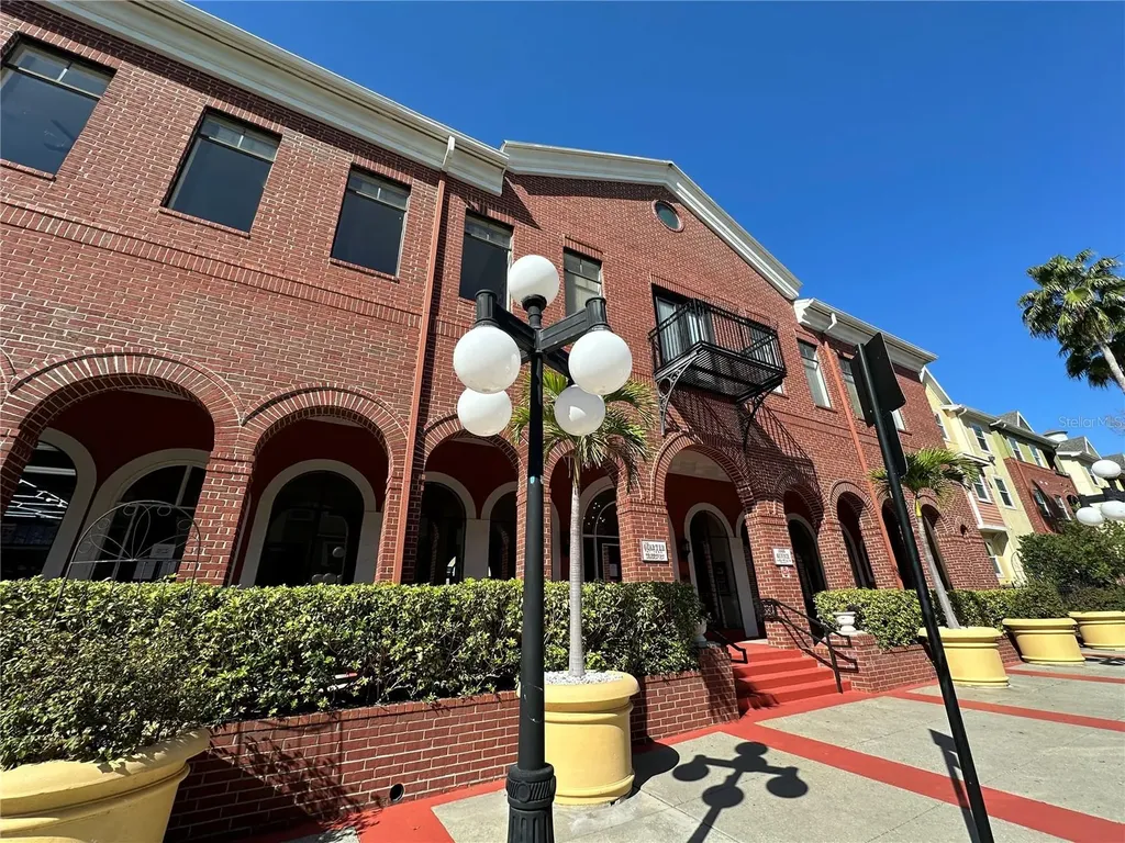 1810 E Palm Avenue Tampa FL 33605