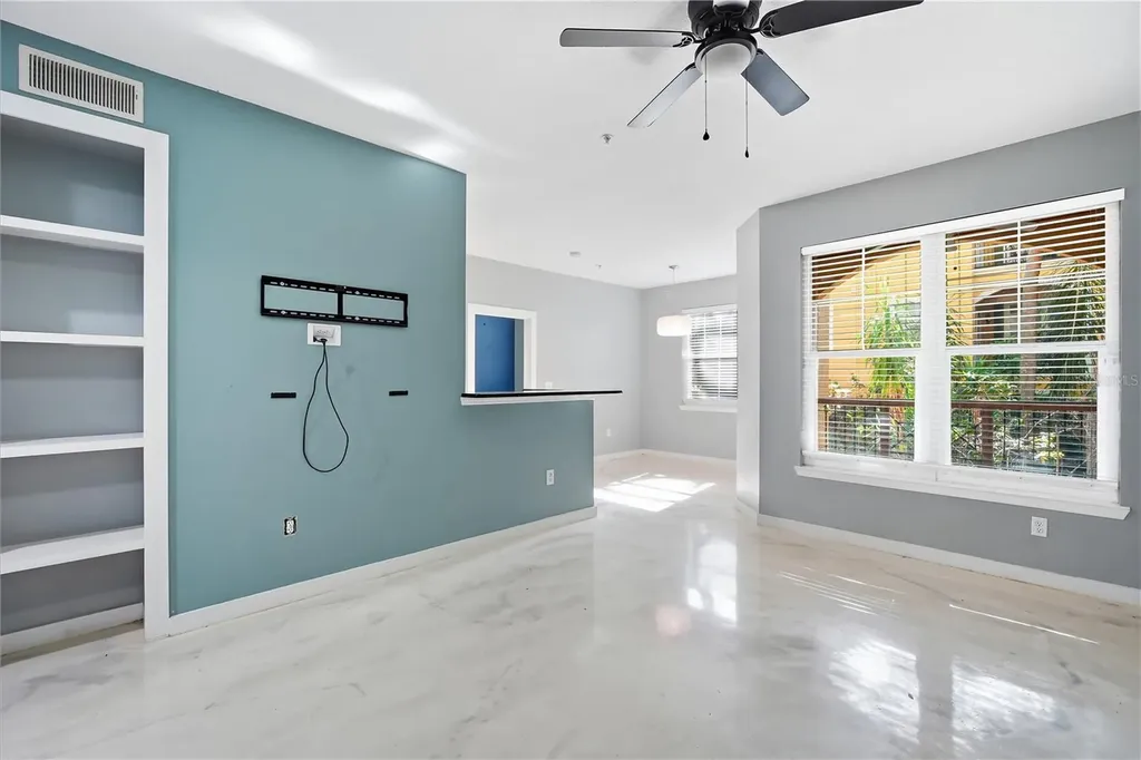 1810 E Palm Avenue Tampa FL 33605