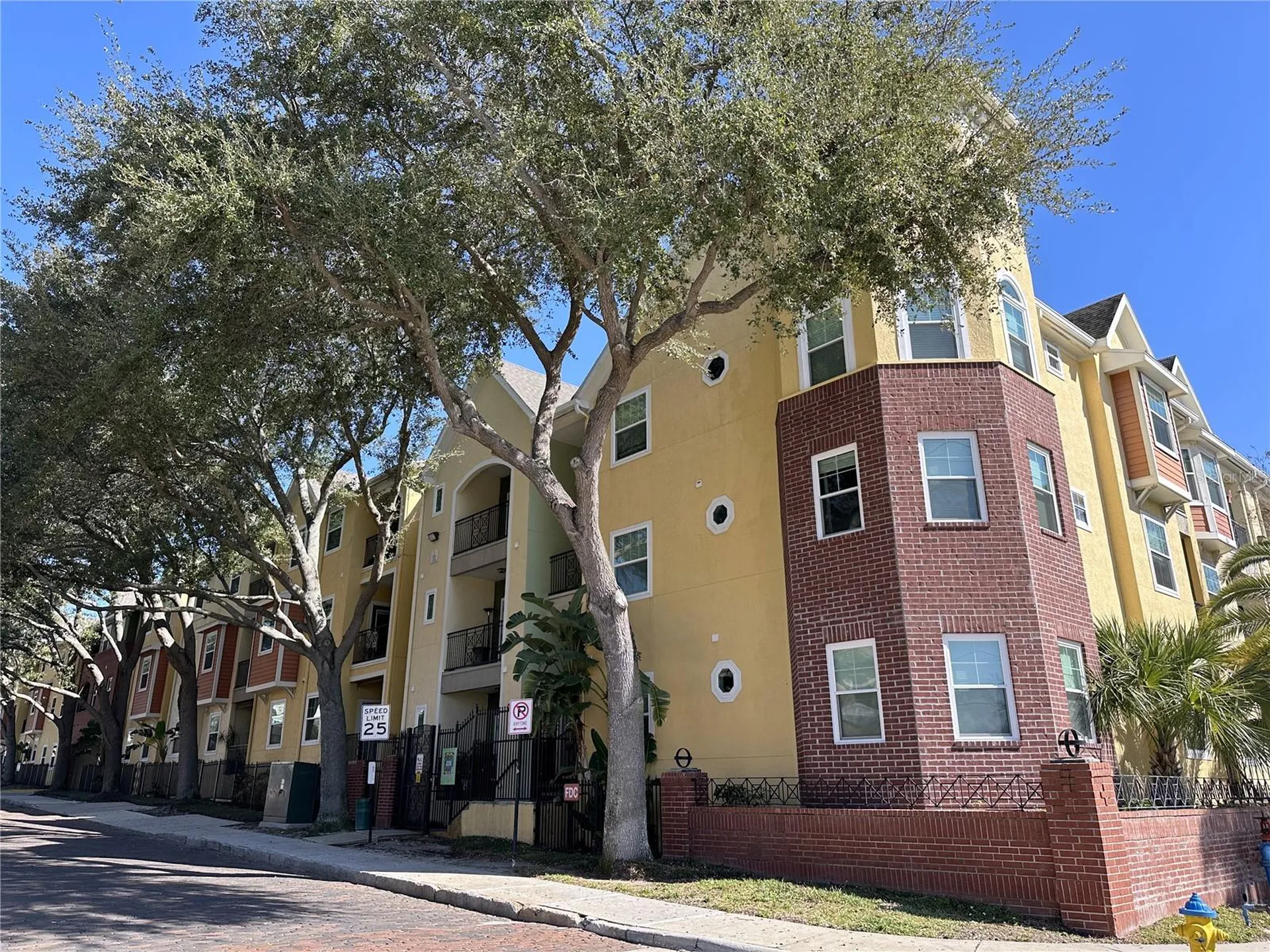 1810 E Palm Avenue Tampa FL 33605