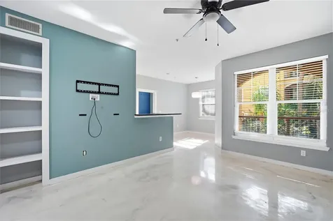 1810 E Palm Avenue Tampa FL 33605