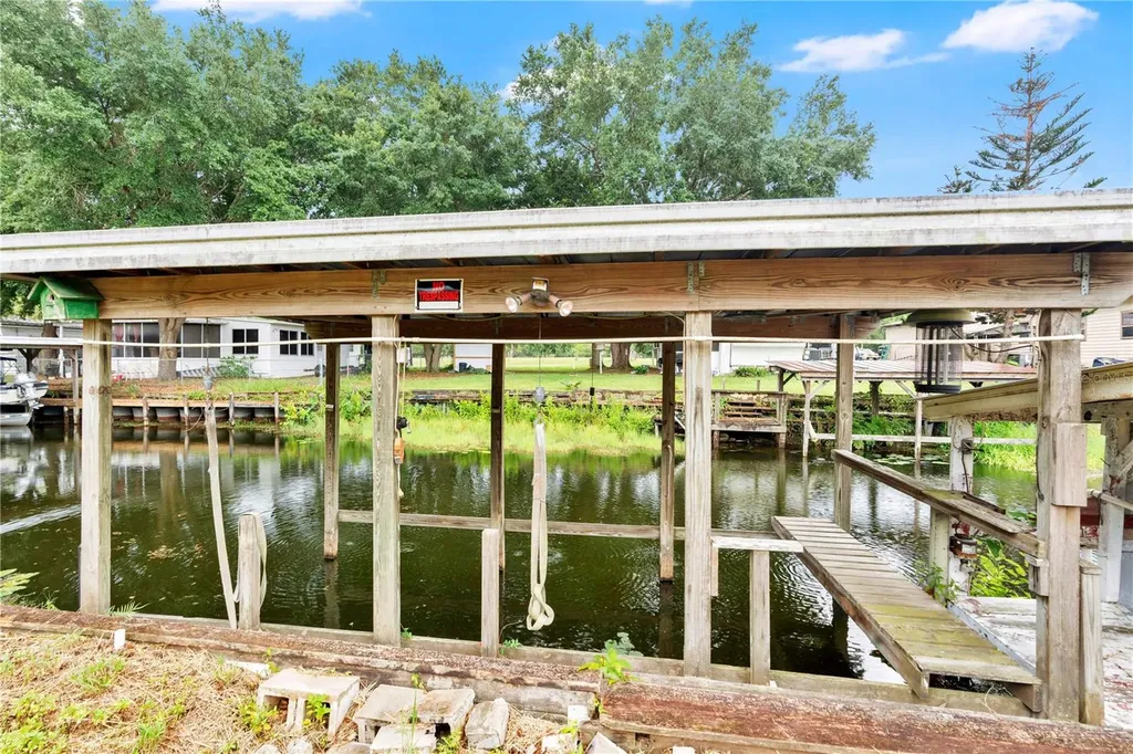 13450 Palm Drive Astatula FL 34705