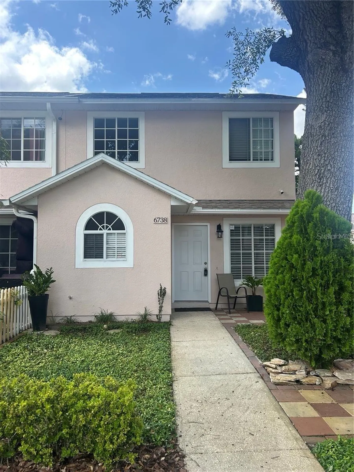 6738 Magnolia Pointe Circle Orlando FL 32810