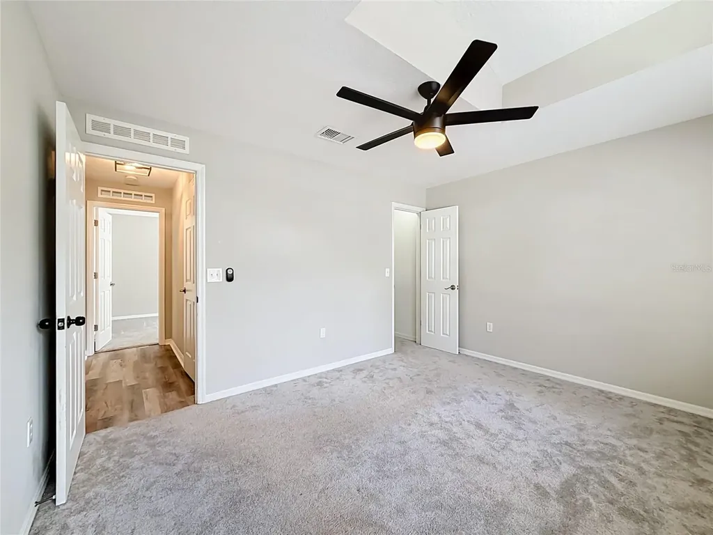 31806 Parkdale Drive Leesburg FL 34748