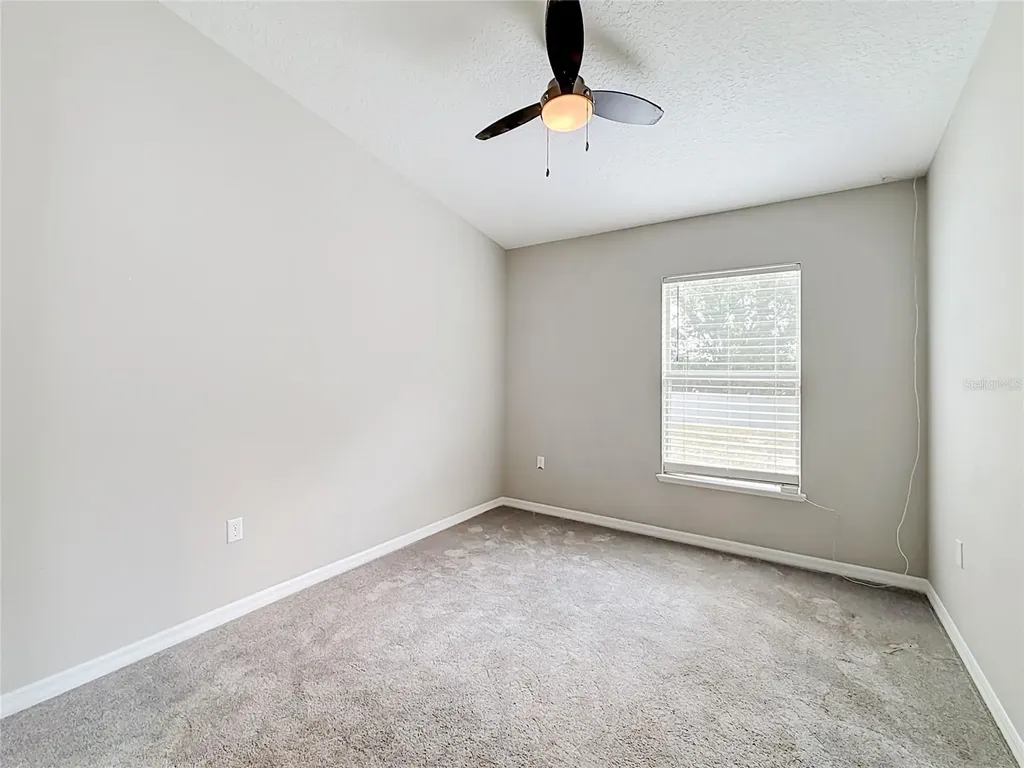 31806 Parkdale Drive Leesburg FL 34748